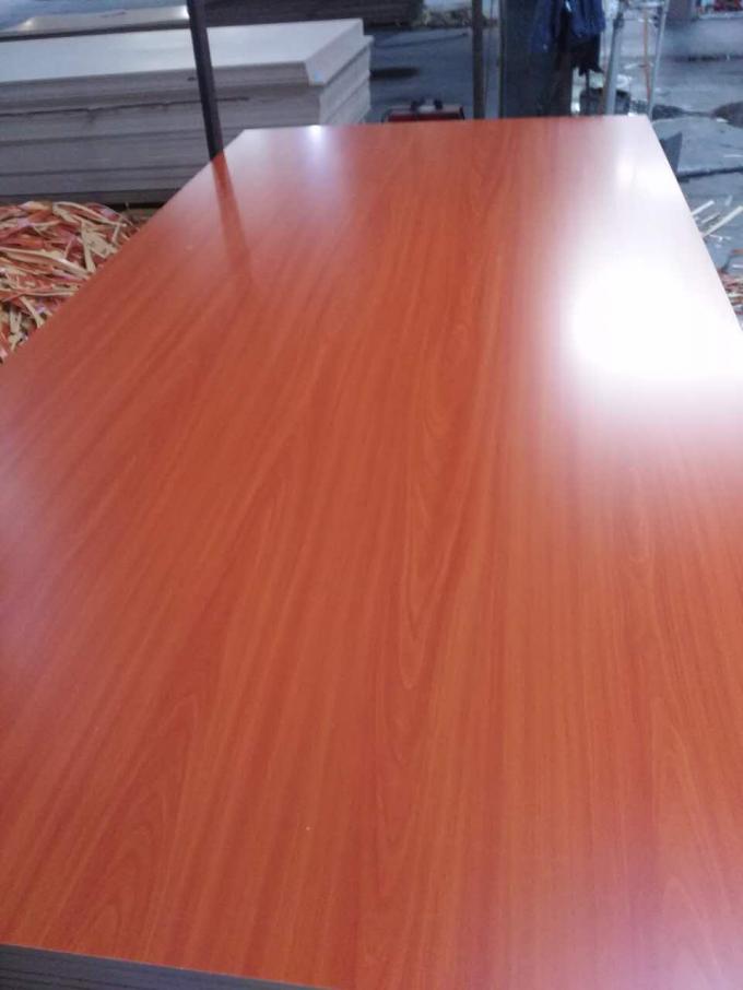 Customized Exterior Laminated Particle Board With Melamine Finish 530--720kg/M3