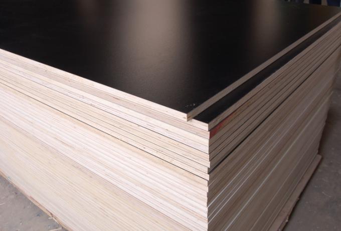 Melamine Glue BB/BB Black Film Coated Plywood , Soundproof
