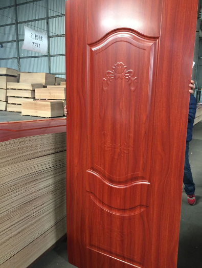 Melamine Wood Veneered MDF Door Skin With Shrink Film Wear Resistant 3mm Thickness