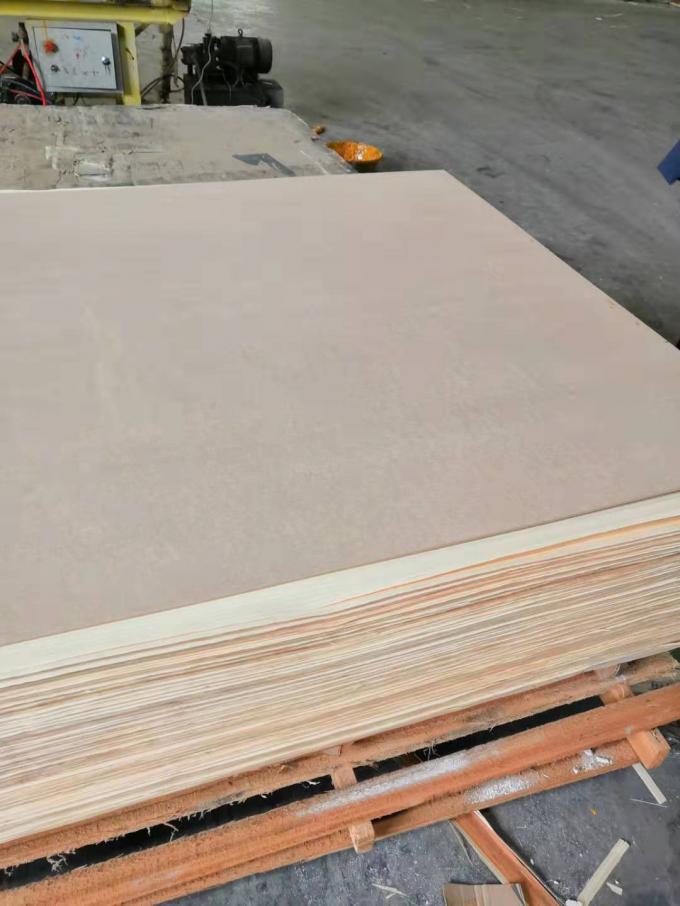 High Density MDF Furniture Board / Wood MDF Veneer Sheets 1025mm Thickness