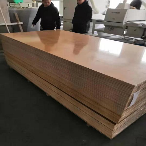 High Gloss UV Coated Commercial Grade Plywood , 25mm Eucalyptus Plywood