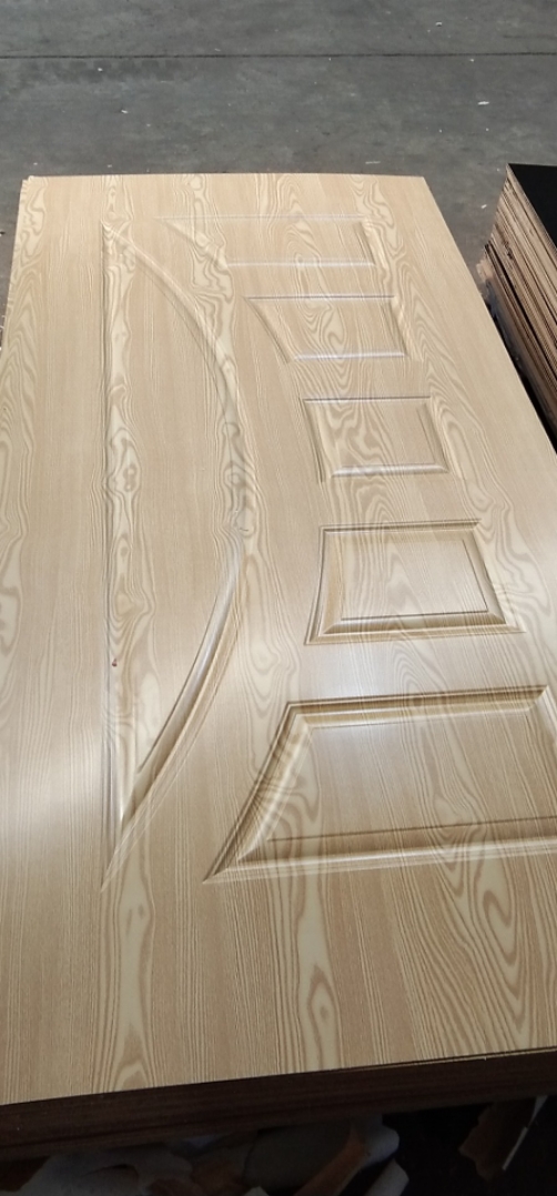 Environmentally Friendly MDF Door Skin For Exterior House Decor 4mm Thickness