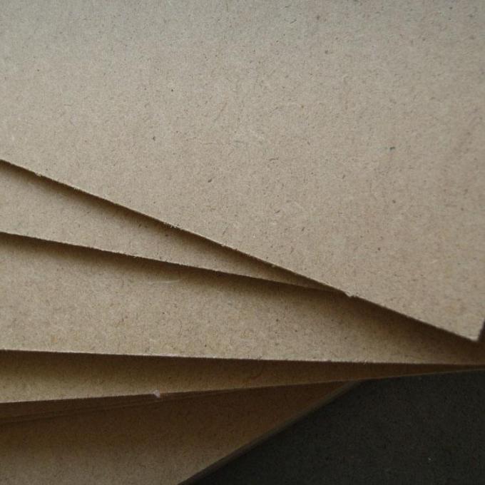 18mm Laminated MDF Board E2 Formaldehyde Emission Poplar Core For Furniture