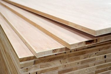 China E0 Grade Laminated Wood Blocks , Decorative Hot Press Hardwood Block Board factory