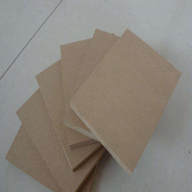 Wood Fiber Material 17mm Plain MDF Board , Laminated Mdf Sheets For Decoration
