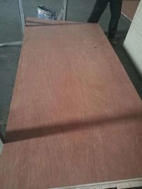 Waterproof Hot Pressed Commercial Grade Plywood For Studing Room Decoration