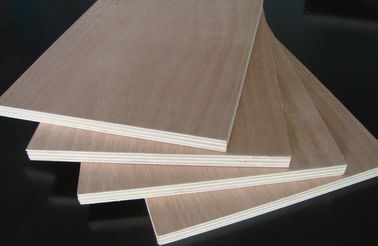 Eco Friendly Okoume Marine Grade Plywood , MR Glue 18mm Commercial Plywood