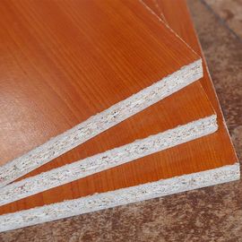 6-30mm Pine Veneered Particle Board , Colorful Indoor Laminated Particle Panels