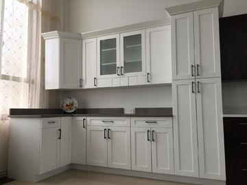 High Gross White Particle Board Kitchen Cabinets For House Kitchen Decoration