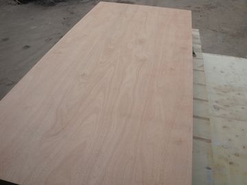 Waterproof Hardwood Commercial Grade Plywood For Indoor Low Formaldehyde Emission