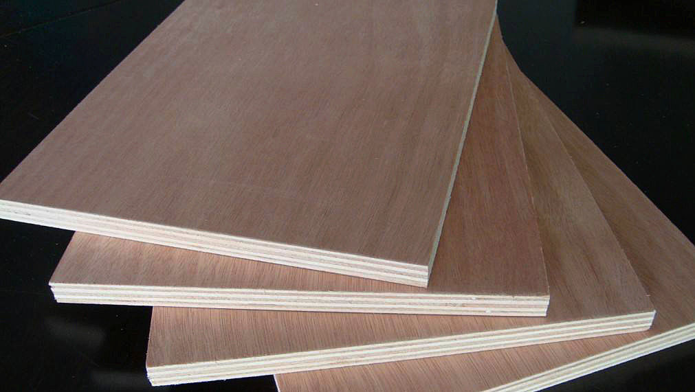 Melamin Covered Commercial Grade Plywood With Eucalyptus And Hardwood Core