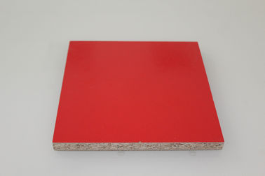 China Waterproof PVC Melamine Laminated Particle Board Chipboard For Office Table factory